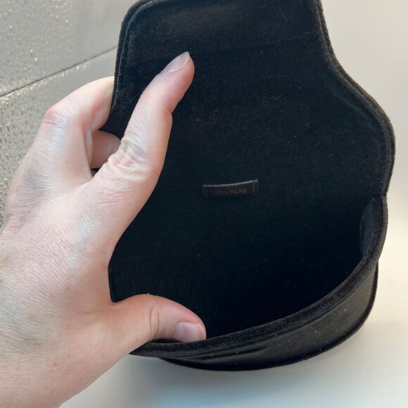 Tom Ford Chocolate Brown Velvet Empty Sunglasses Case - Picture 4 of 5